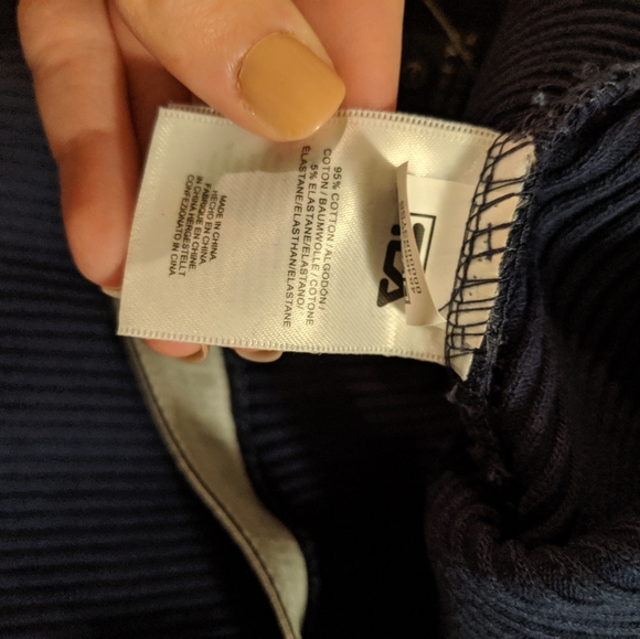 Barney's Fila skirt - Picture 6 of 8